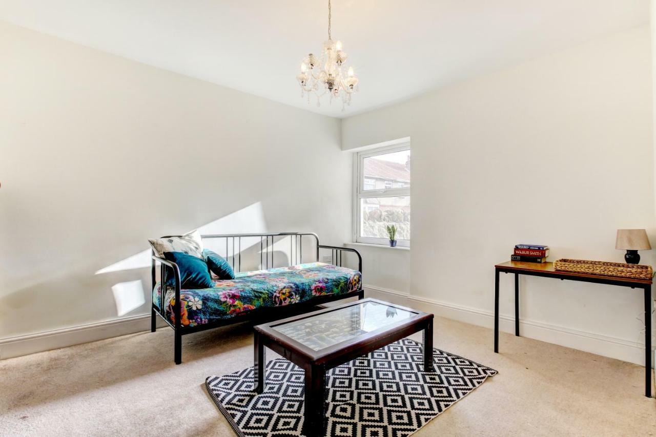 Lovely 3 Bed House In Bristol Villa Exterior foto